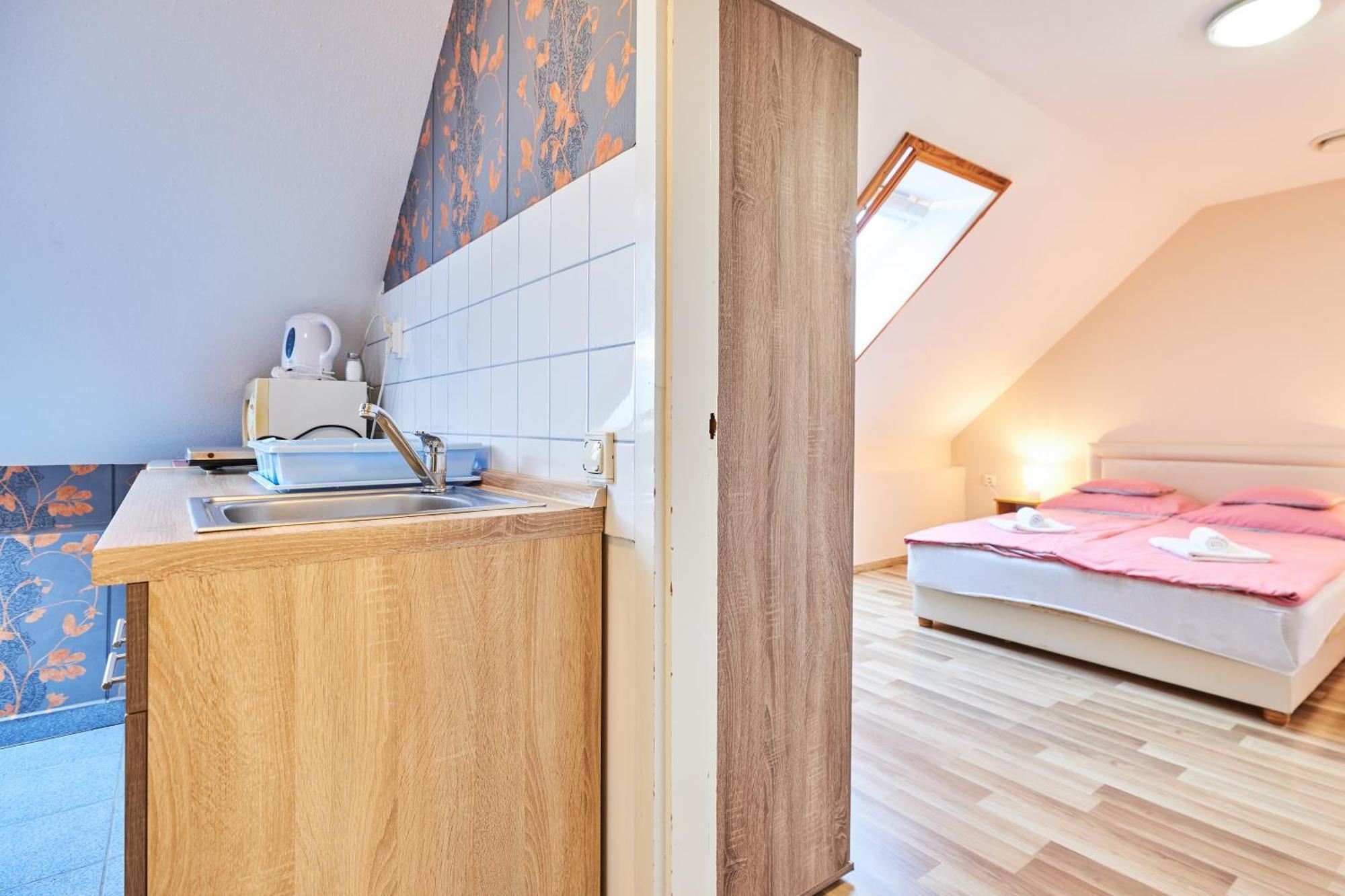Ada Apartmanhaz Hajdúszoboszló Eksteriør billede